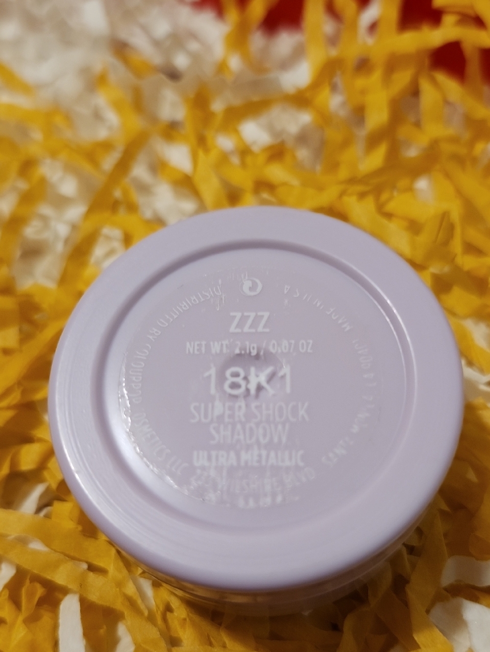Skin, Eyes And Lips Beauty Bag - Picture 9 of 10